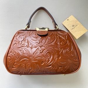 NWT Patricia Nash Gracchi Florence Tooled Leather Frame Satchel Brown P38407